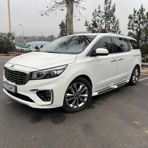 Kia Carnival, 2015