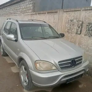 Mercedes-Benz ML class, 2000