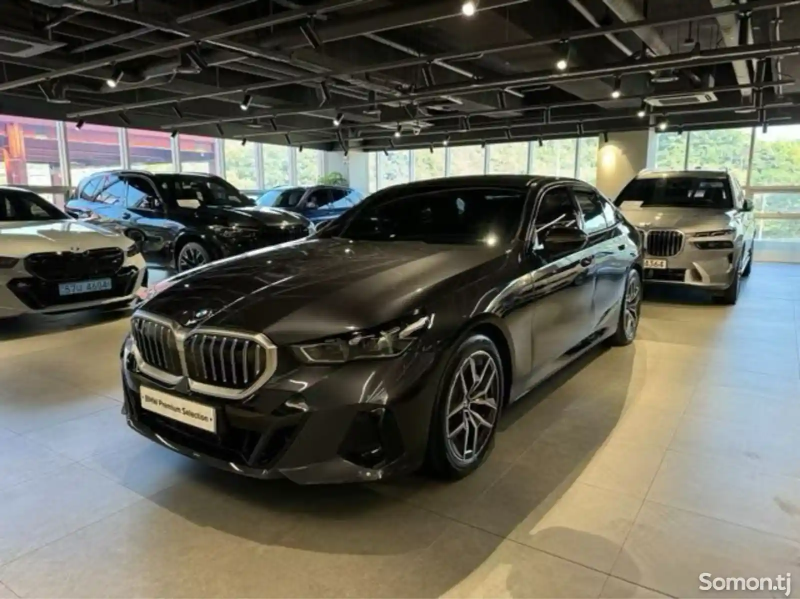 BMW 5 series, 2024-3