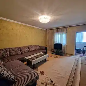 2-комн. квартира, 7 этаж, 56м², ЦУМ