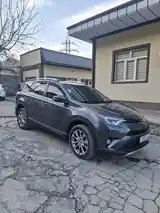 Toyota RAV 4, 2018-3