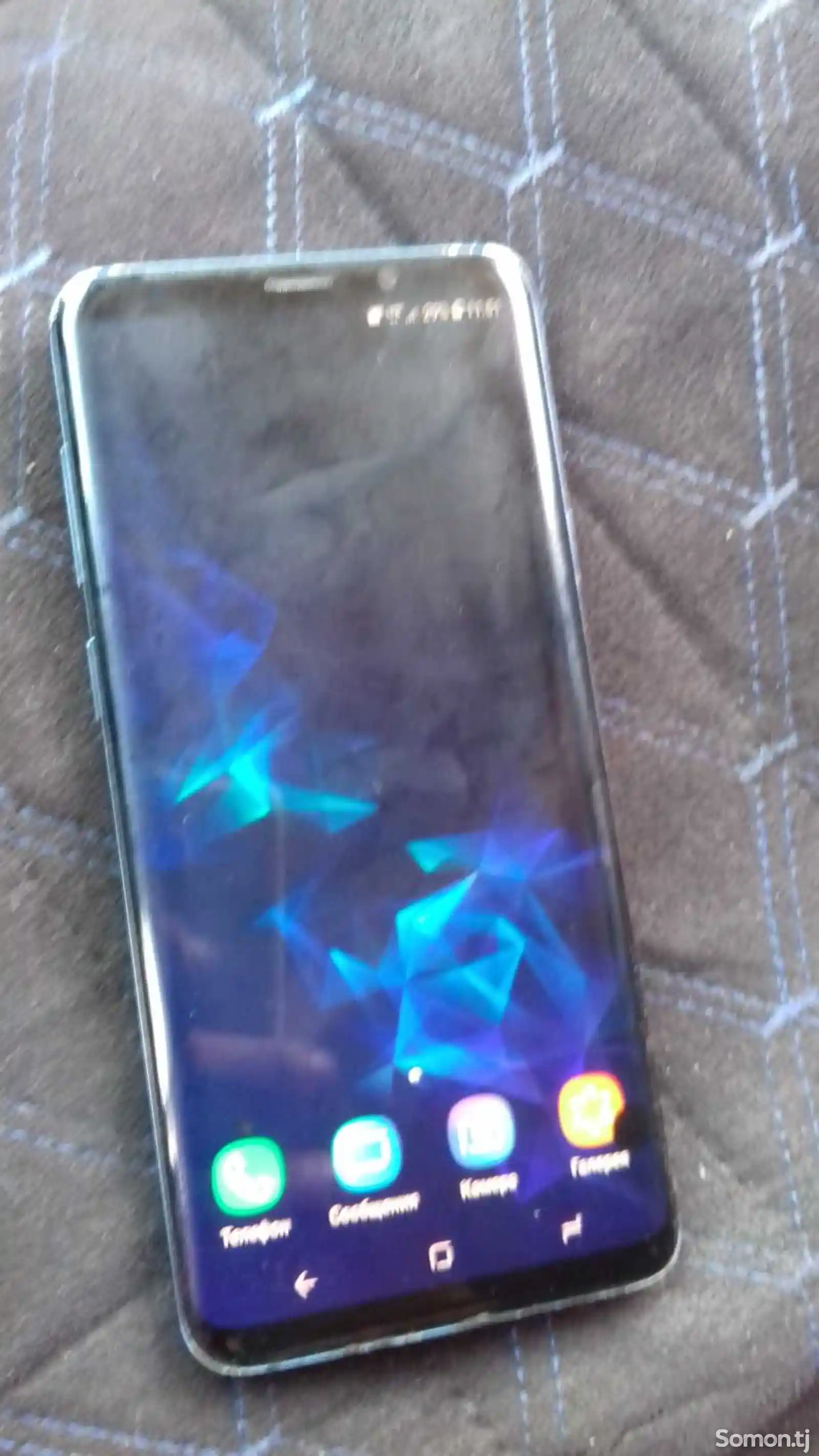 Samsung Galaxy S9 Plus-2
