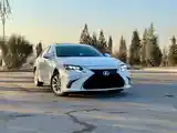 Lexus ES series, 2013-3