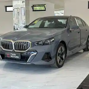 BMW 5 series, 2024