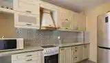 2-комн. квартира, 10 этаж, 78 м², Садбарг-5