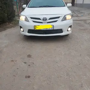 Toyota Corolla, 2011