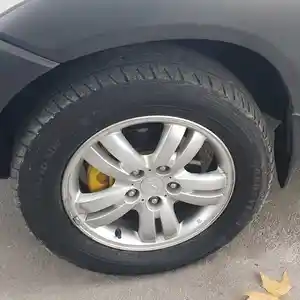 Диски и шины R16 от Hyundai Tucson 235x60x16r