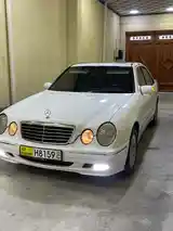 Mercedes-Benz E class, 2000-2