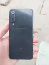 Xiaomi Mi 9 SE, 128 gb-2