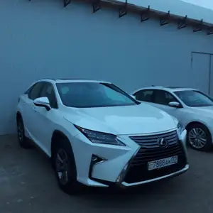 Лобовое стекло от Lexus