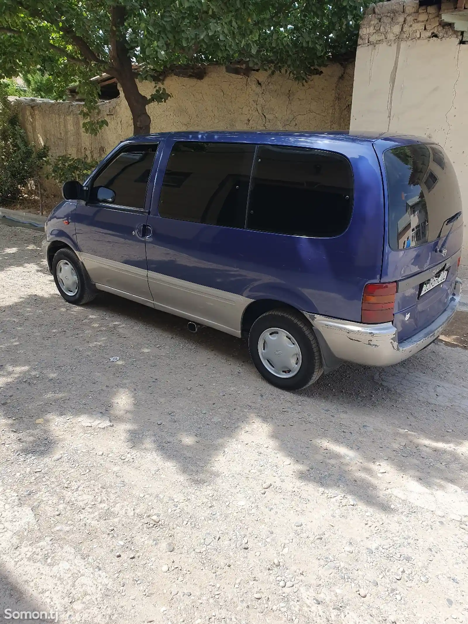 Nissan Serena, 1997-3