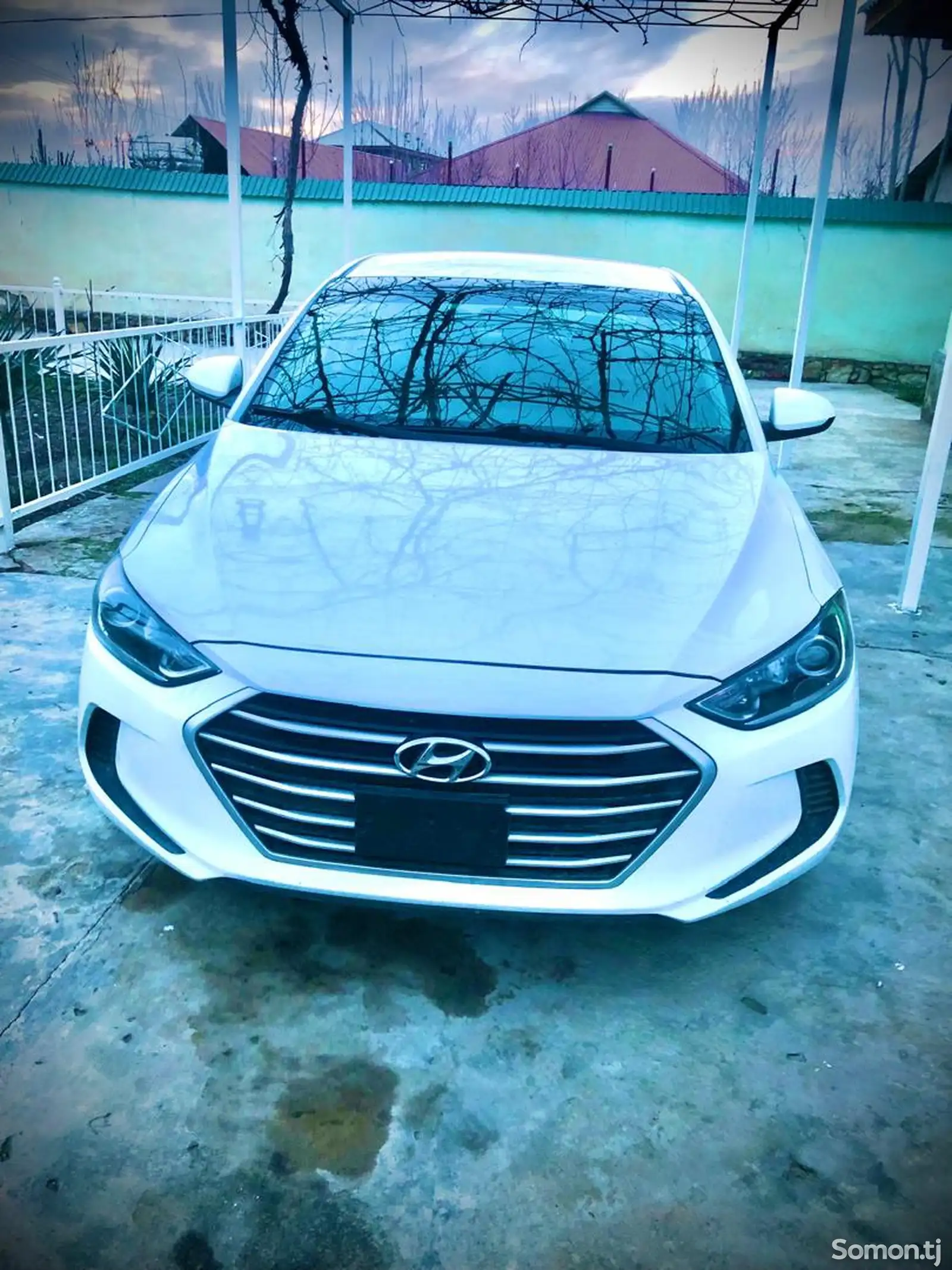 Hyundai Elantra, 2017-1