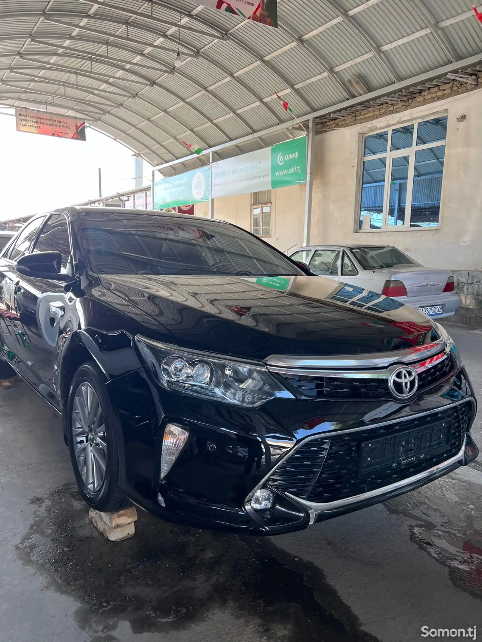 Toyota Camry, 2018-1