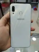 Samsung Galaxy A30-2