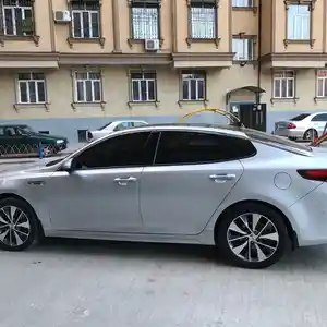 Kia Optima, 2018