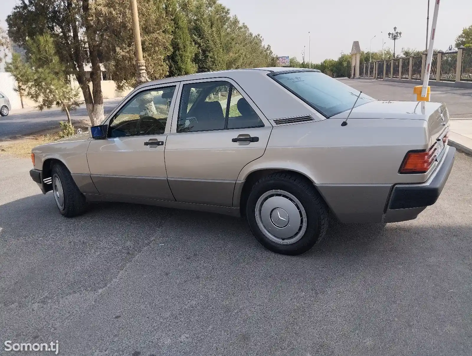 Mercedes-Benz W201, 1991-4