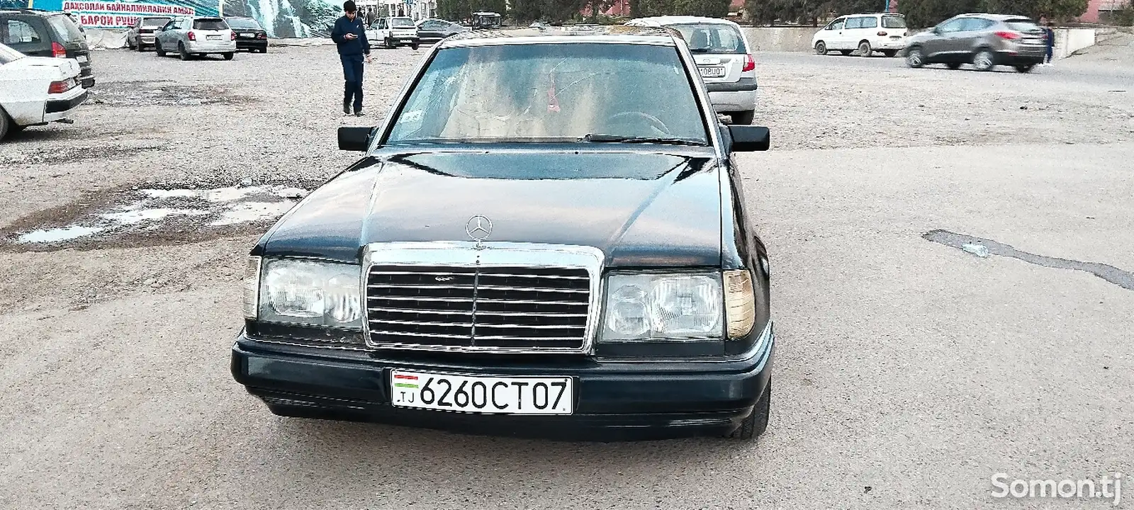 Mercedes-Benz W124, 1990-1