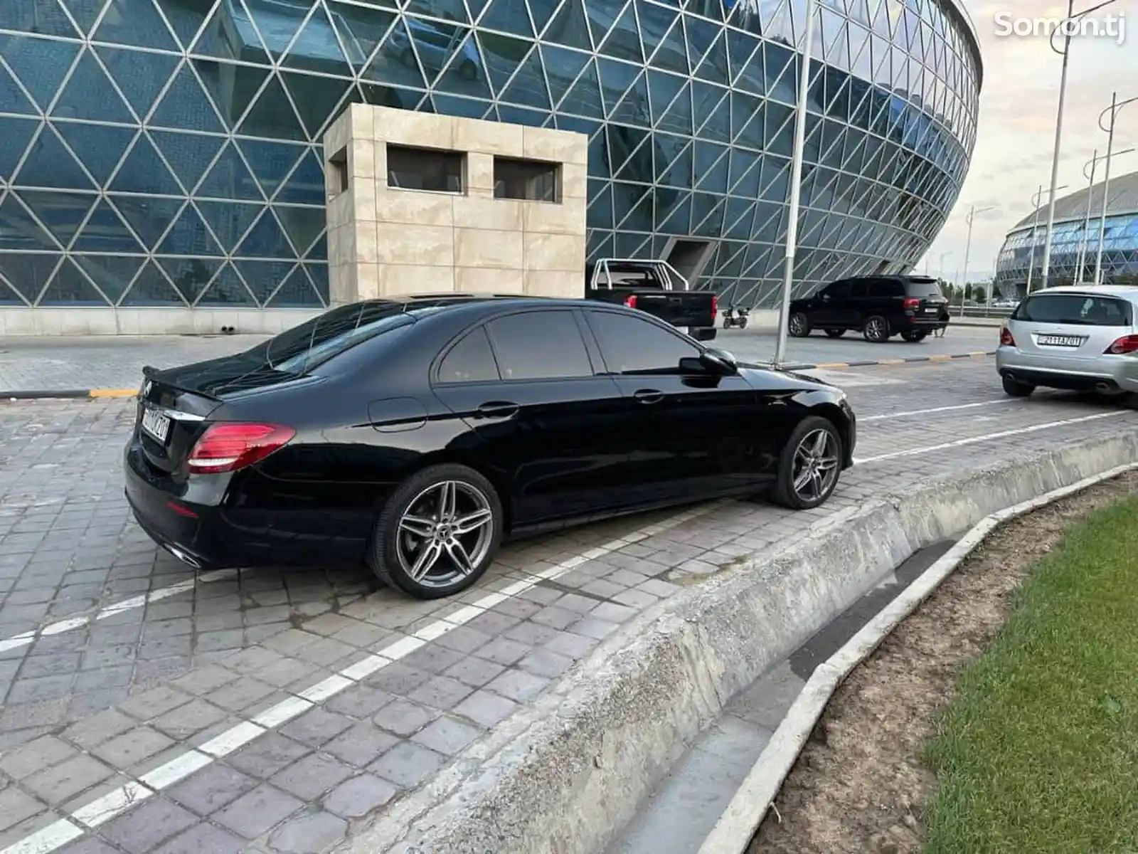 Mercedes-Benz E class, 2019-3