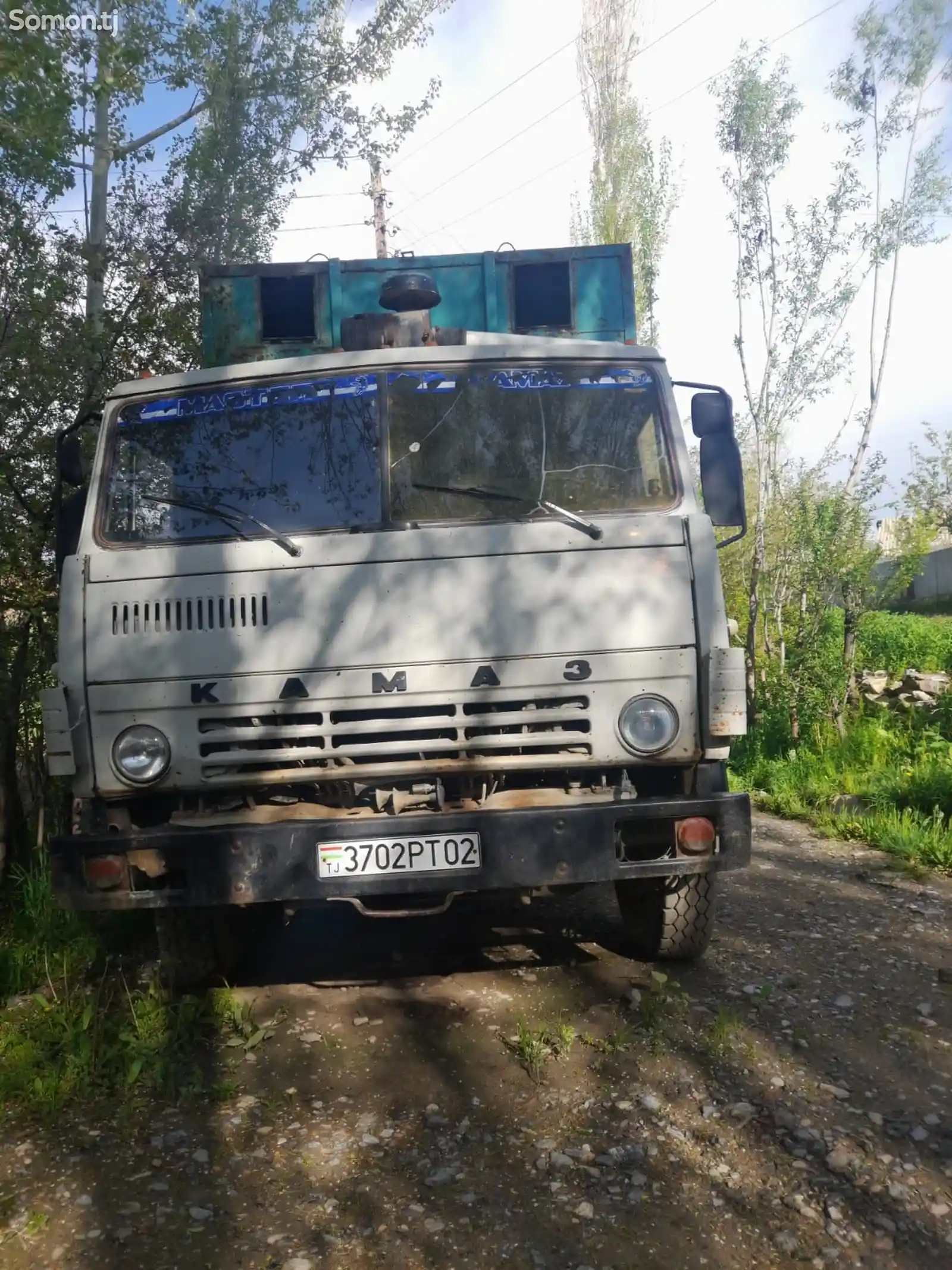 Бортовой грузовик Камаз 5320-2