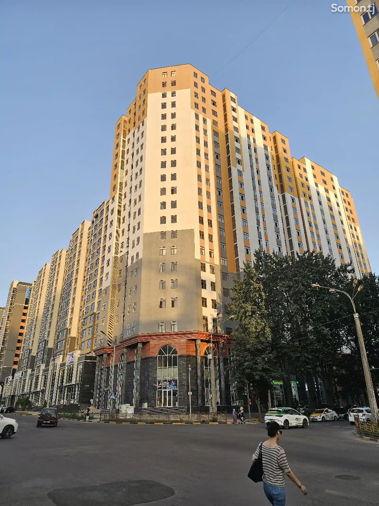 3-комн. квартира, 17 этаж, 152 м², И.Сомонй-1