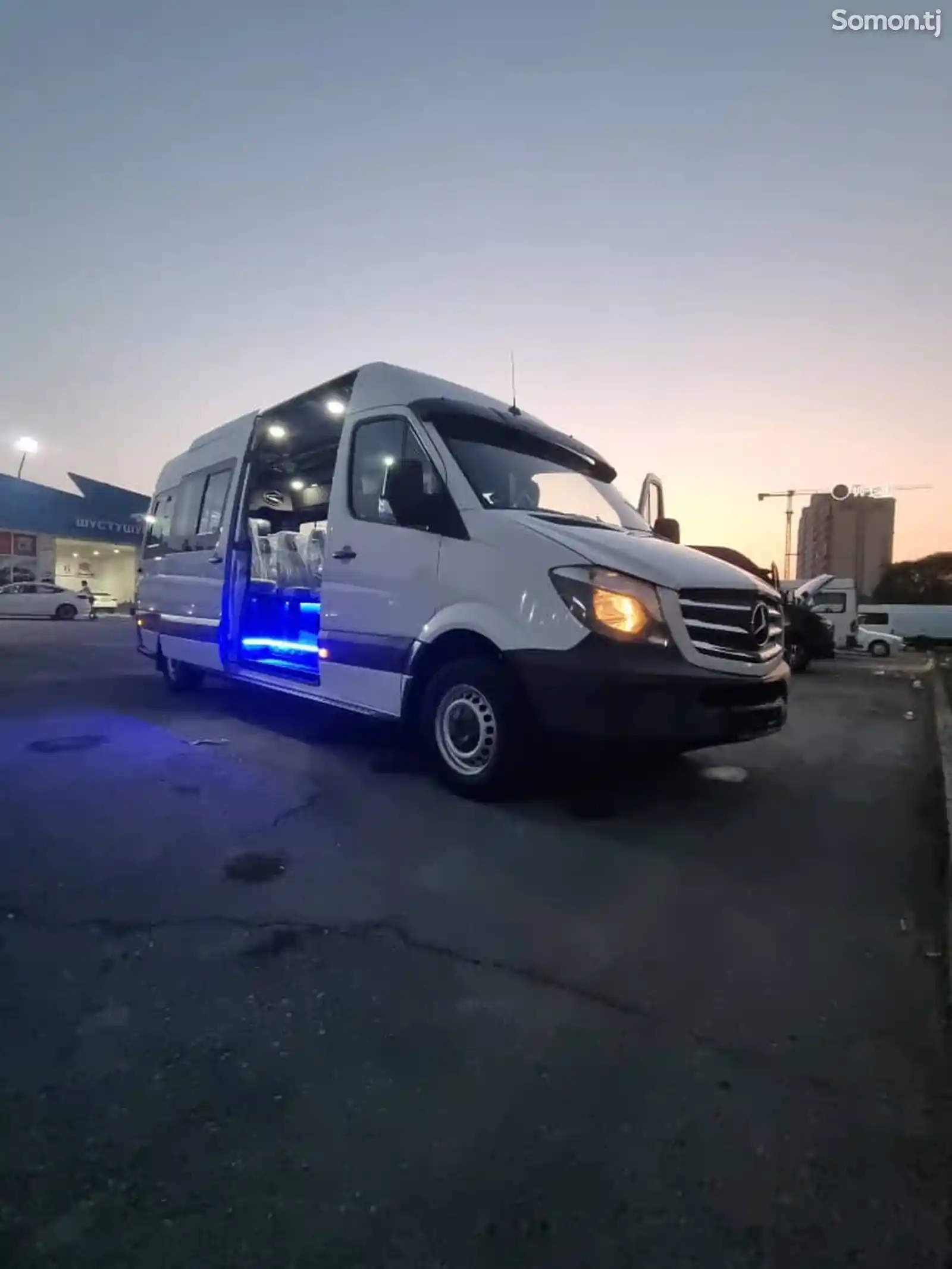 Mercedes-Benz Sprinter, 2015-6