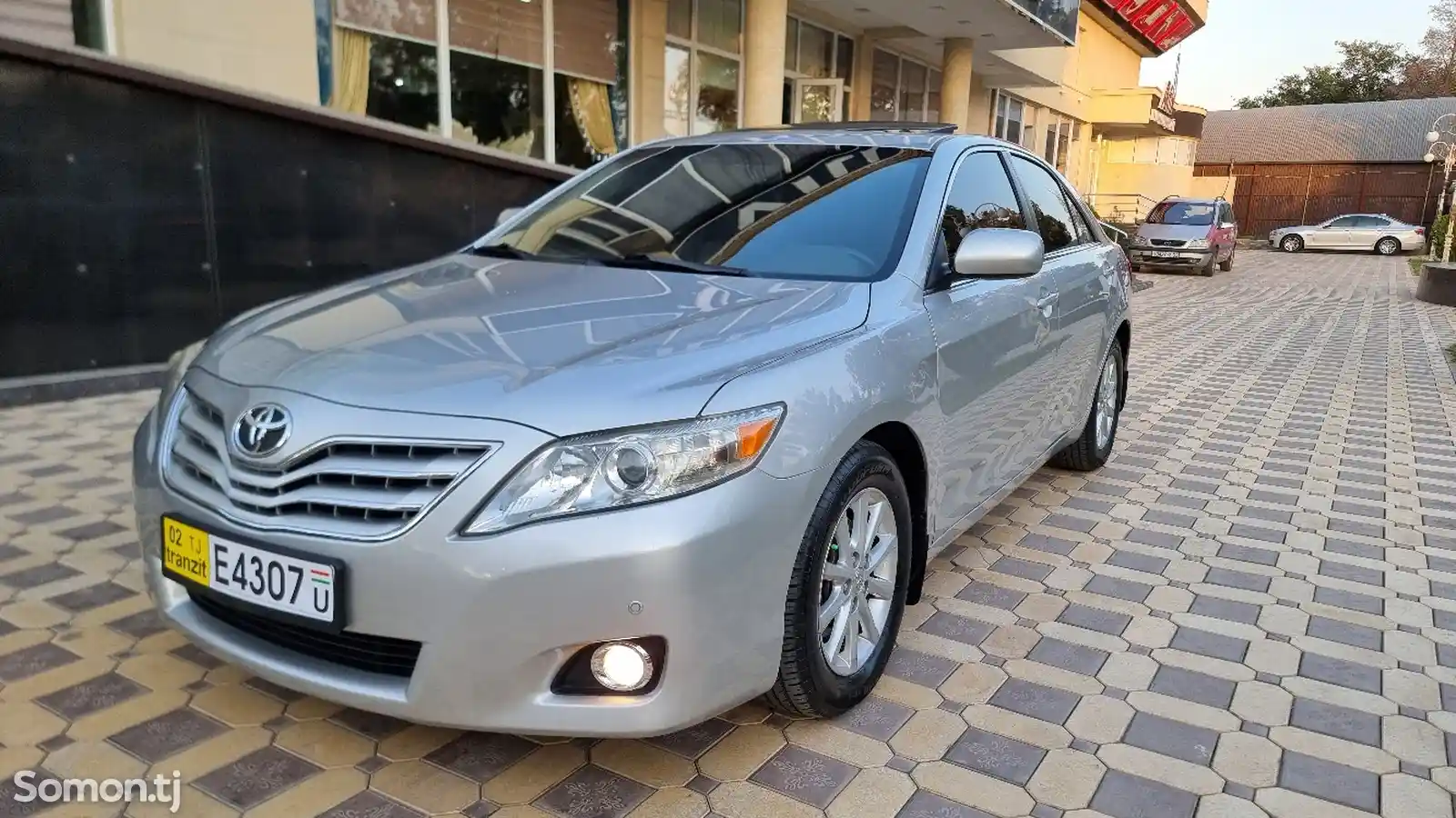 Toyota Camry, 2011-1