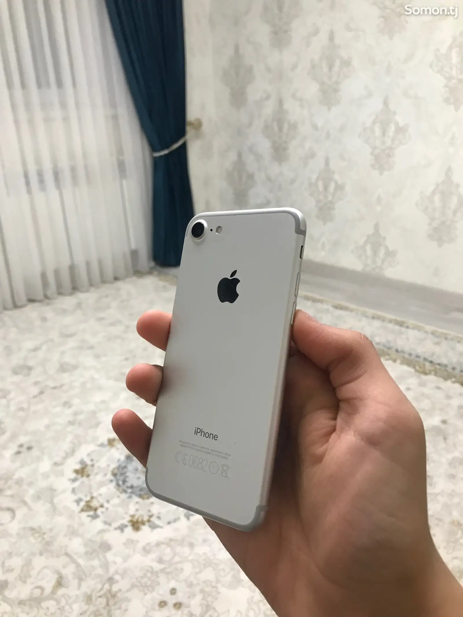 Apple iPhone 7, 128 gb-1