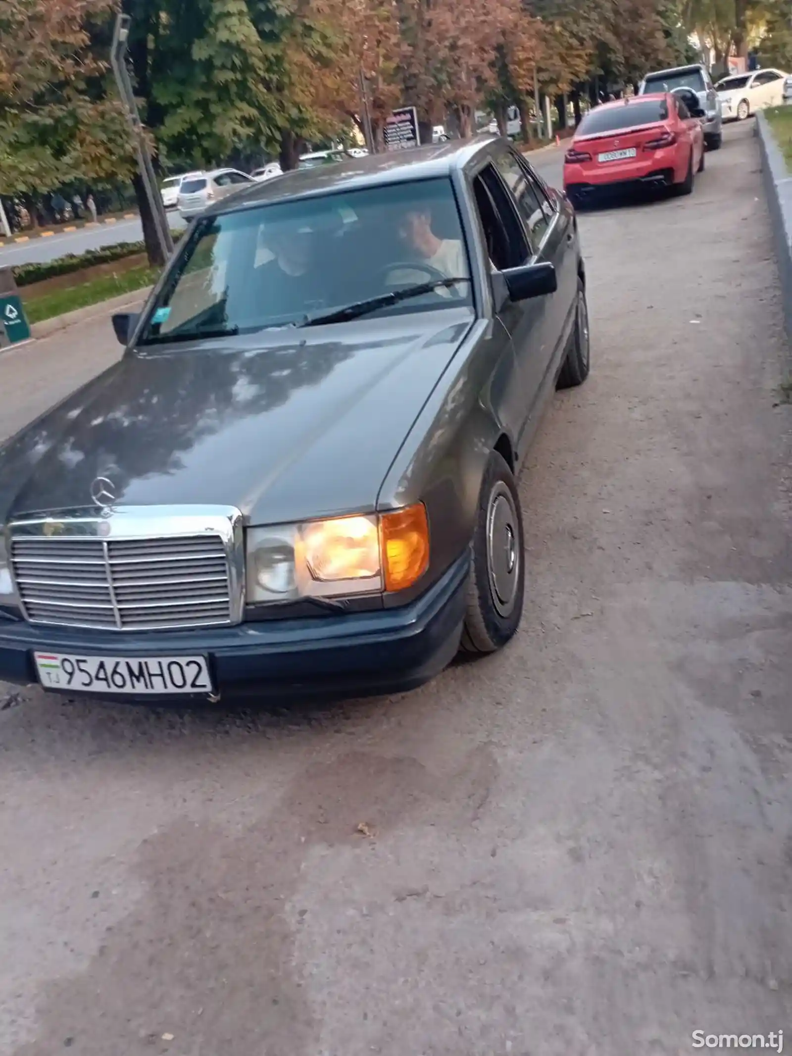 Mercedes-Benz W124, 1987-3