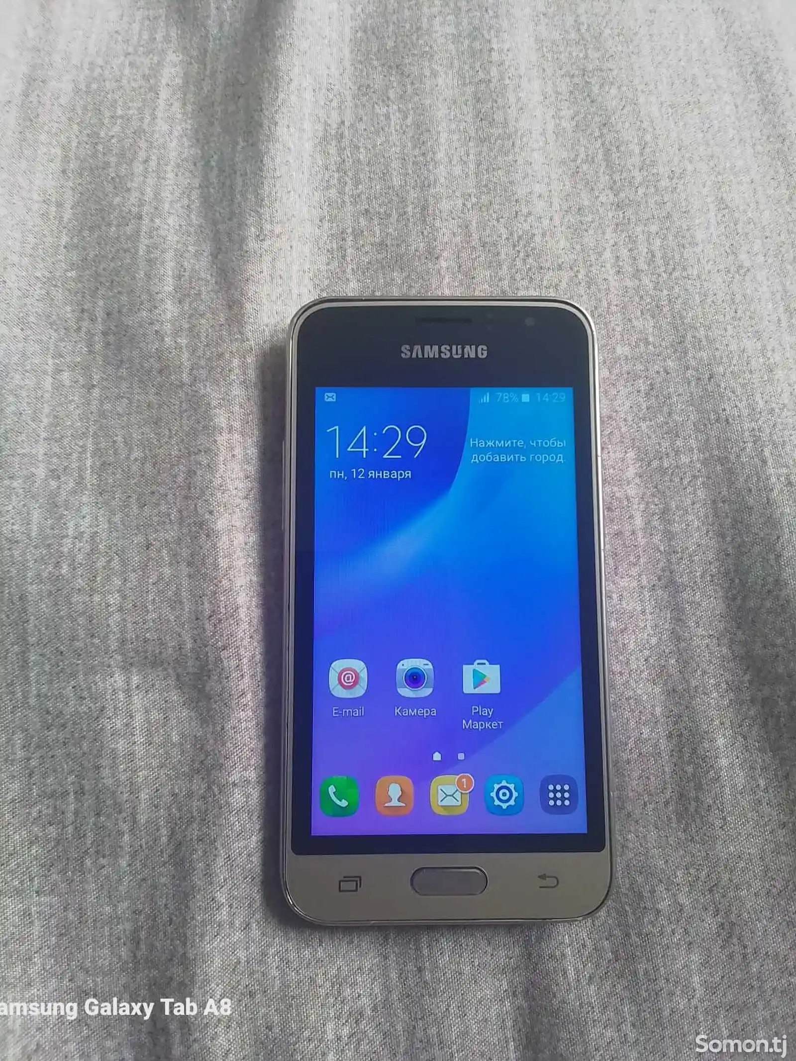Samsung Galaxy J1 8gb-7