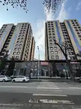 3-комн. квартира, 8 этаж, 102 м², Лохути-3