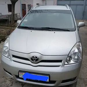 Toyota Verso, 2007