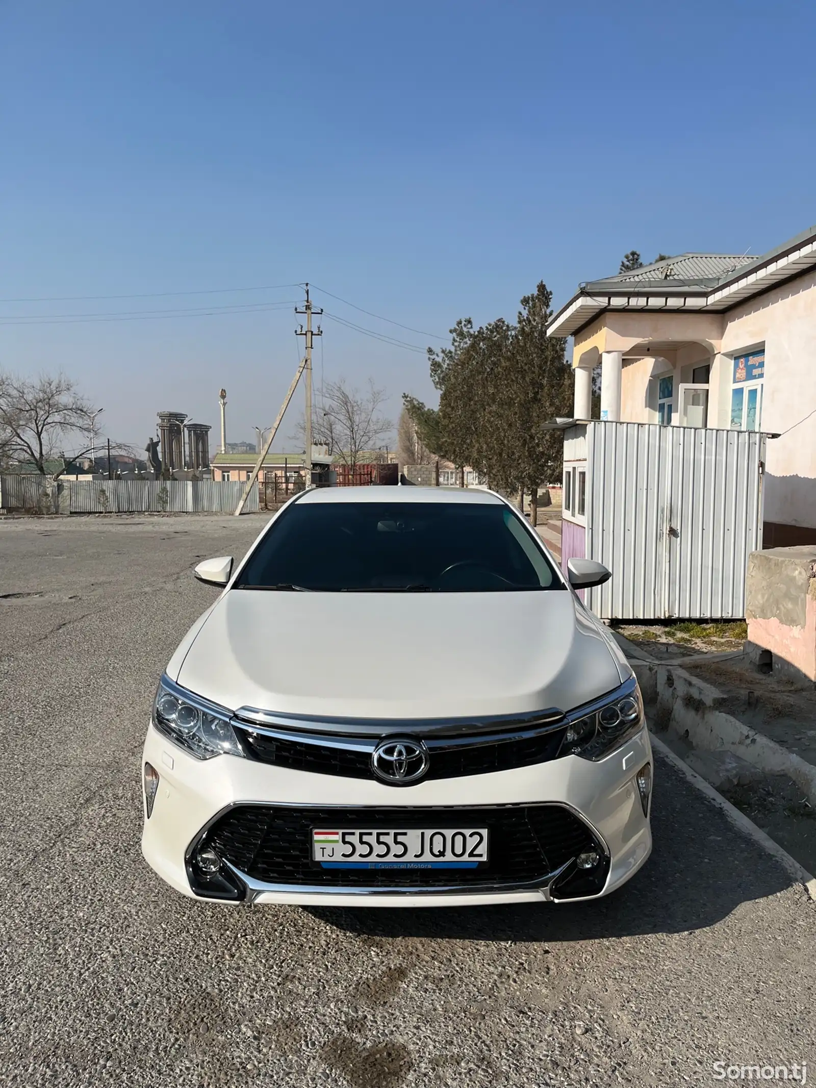 Toyota Camry, 2017-1