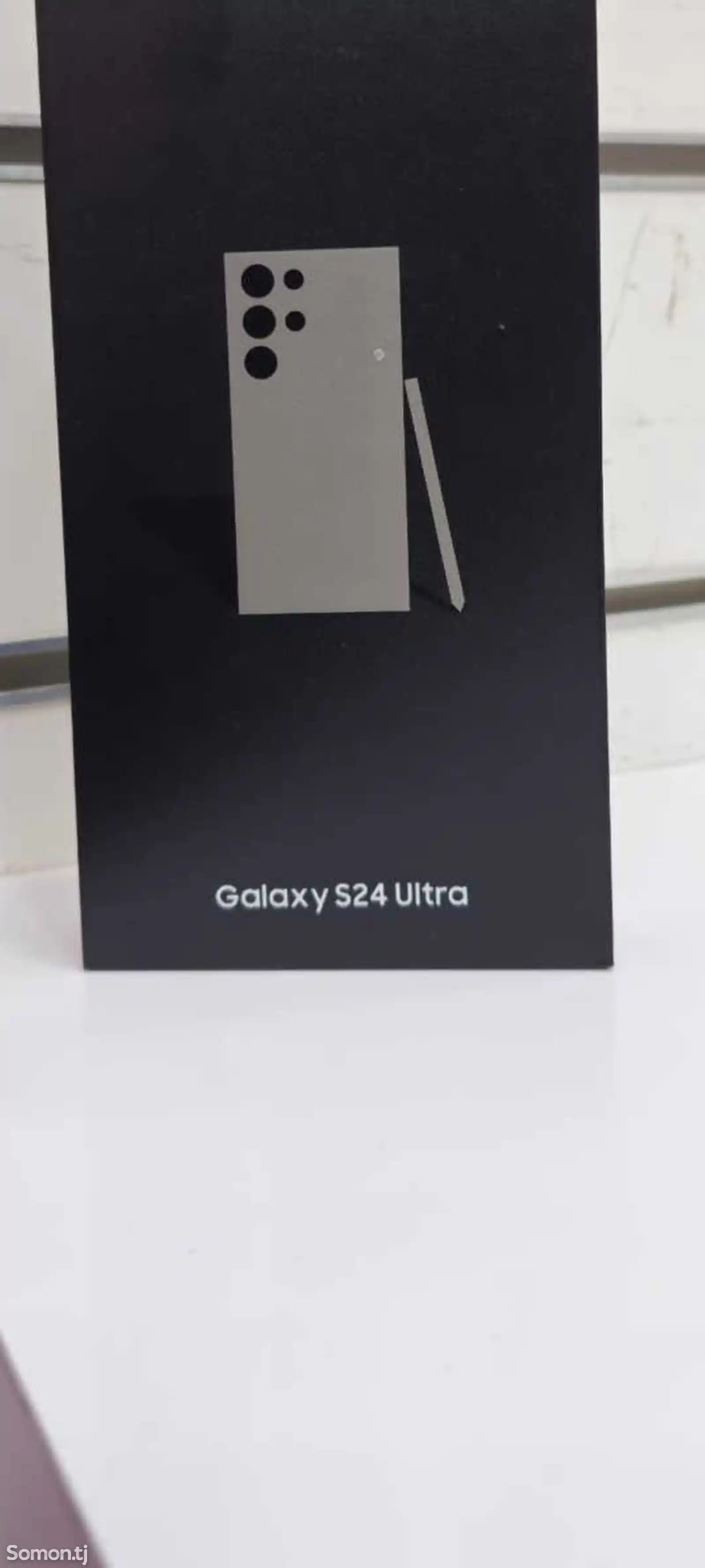 Samsung Galaxy S24 Ultra 12/1Тb-1