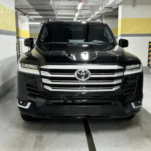 Toyota Land Cruiser, 2023