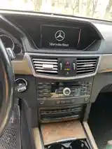 Mercedes-Benz E class, 2010-5