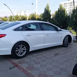 Hyundai Sonata, 2015