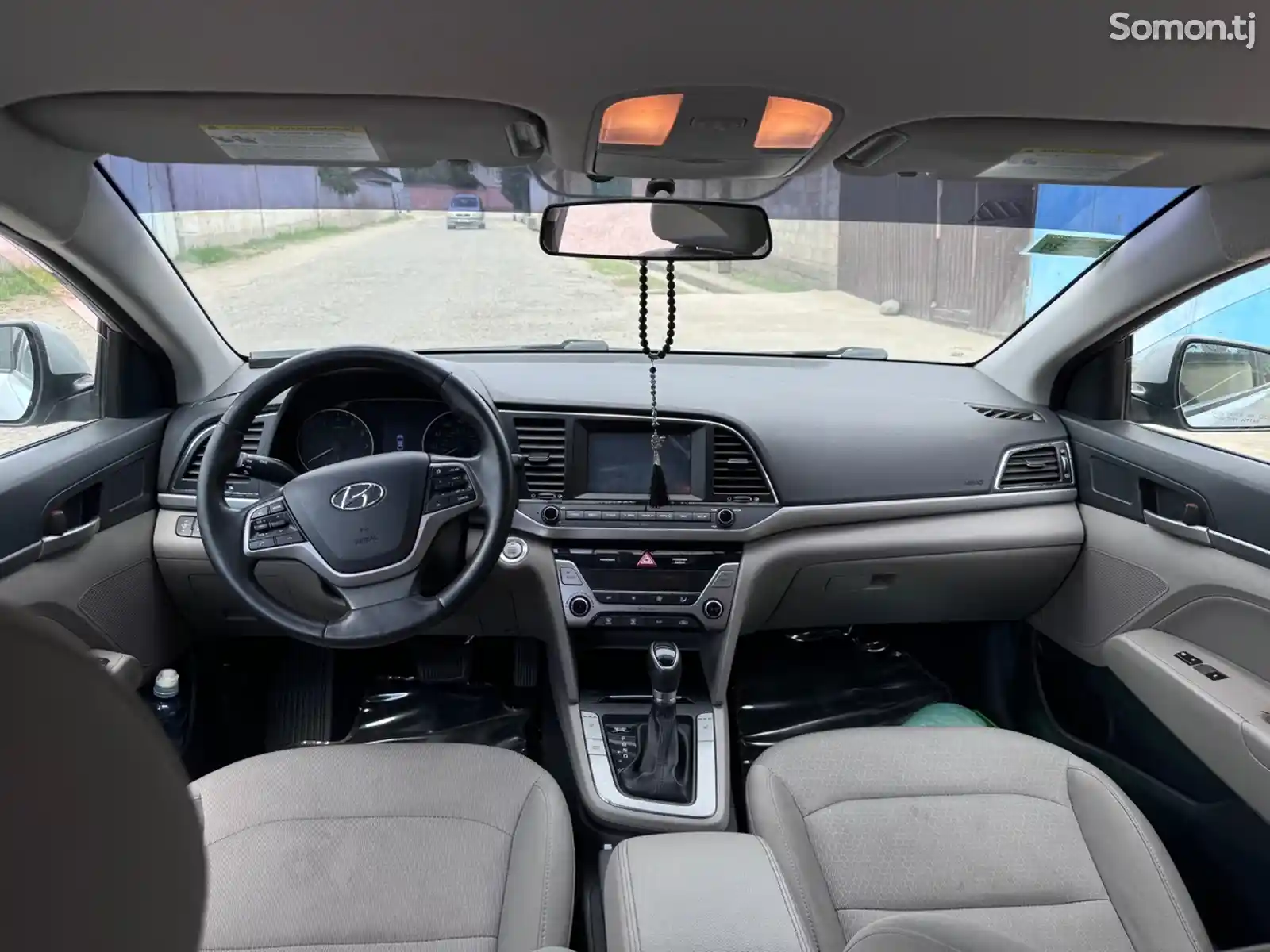 Hyundai Elantra, 2018-5