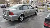 Opel Vectra B, 2000-7