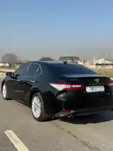 Toyota Camry, 2019-3