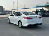 Kia Optima, 2017-4