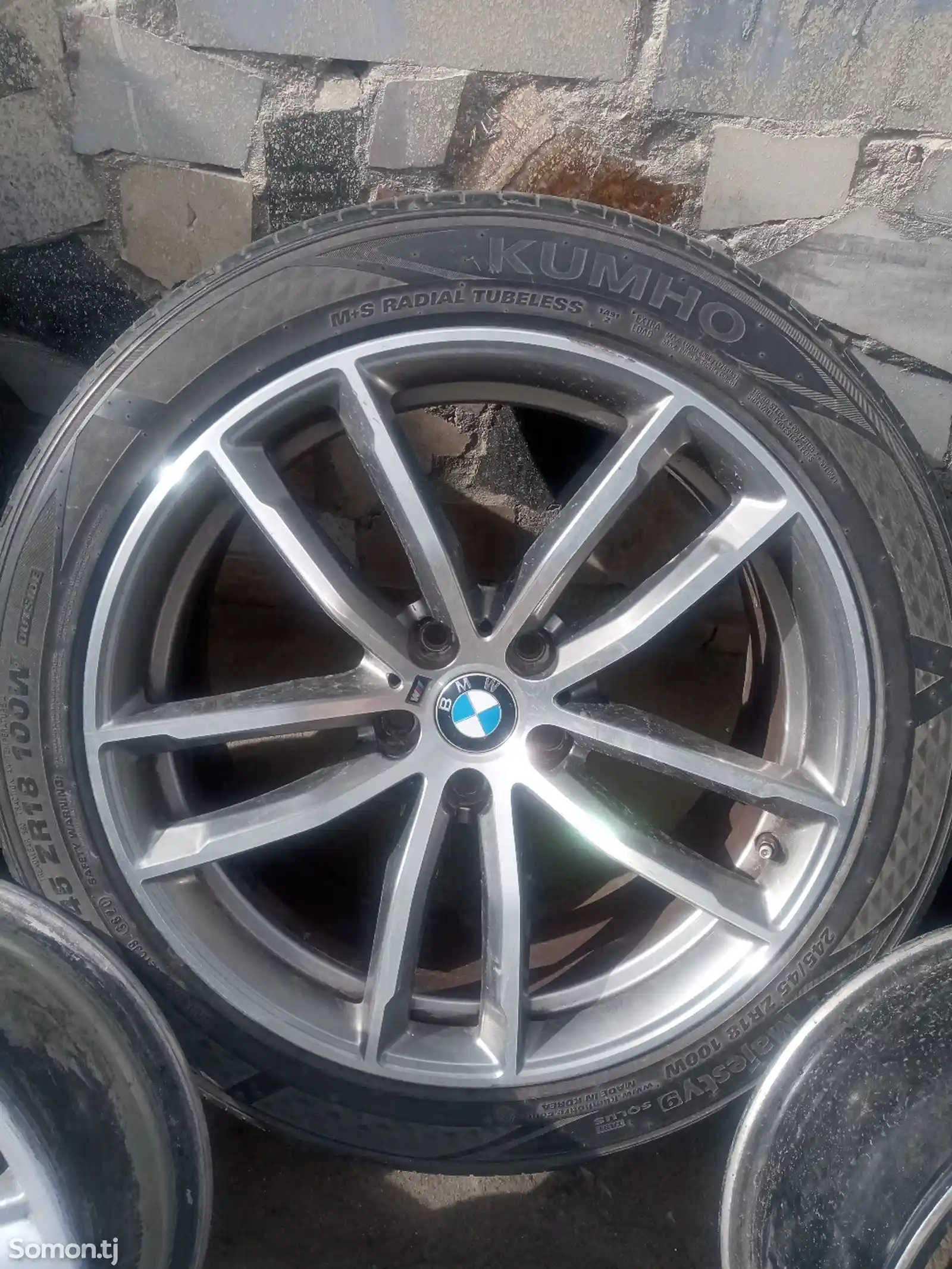 Шины и диски R18 BMW-1