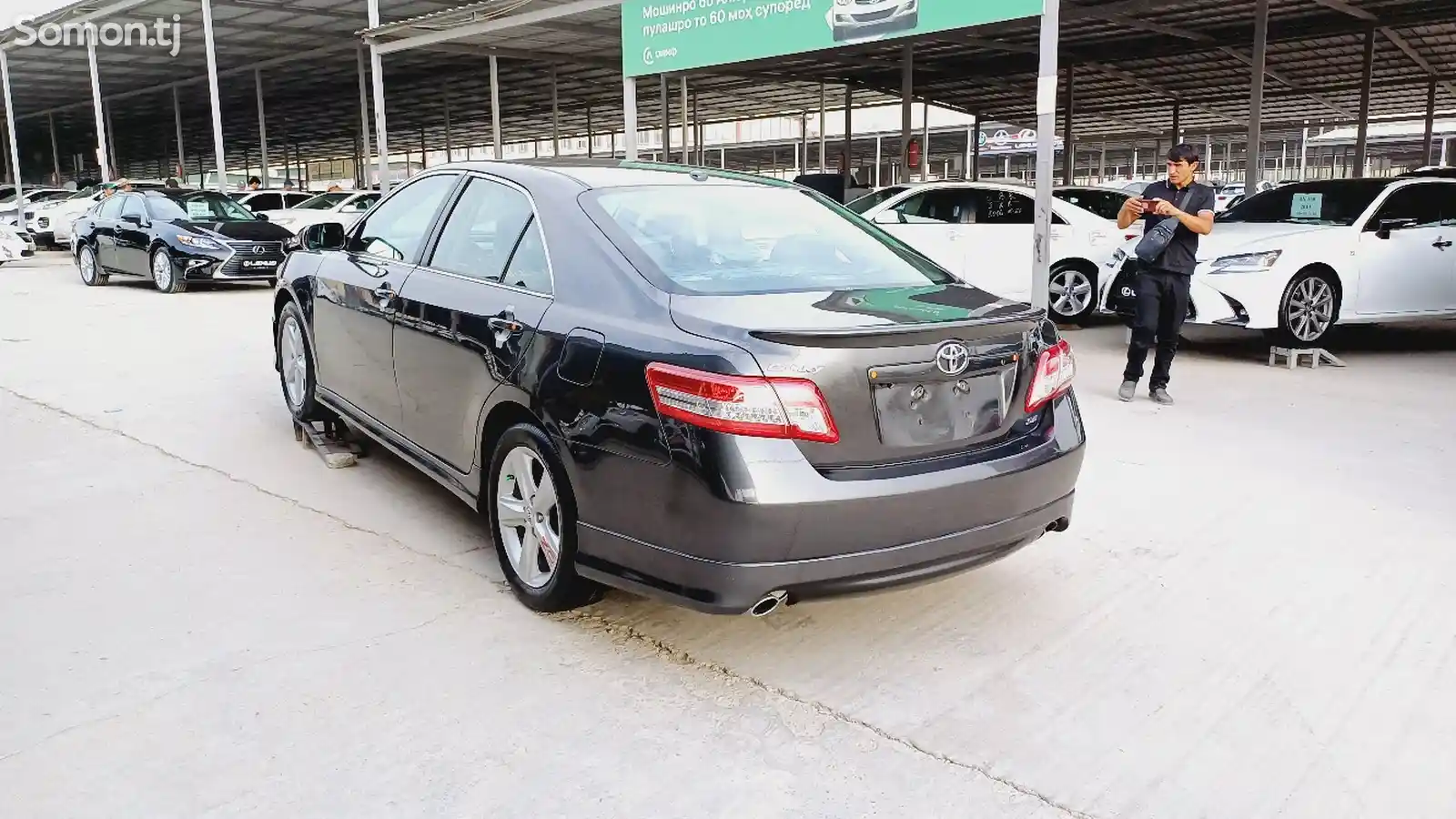 Toyota Camry, 2011-6