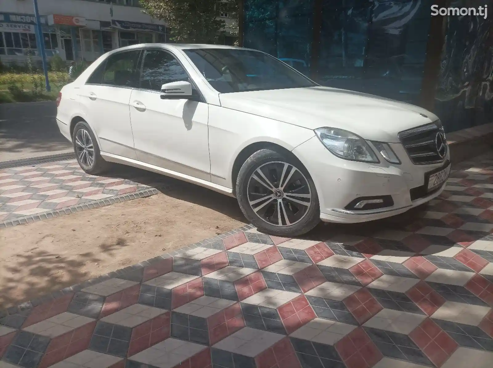 Mercedes-Benz E class, 2011-2