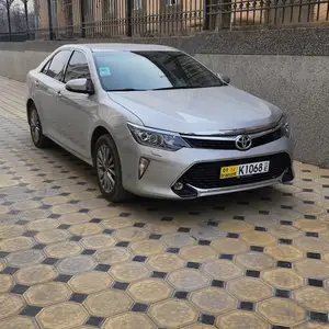 Toyota Camry, 2014