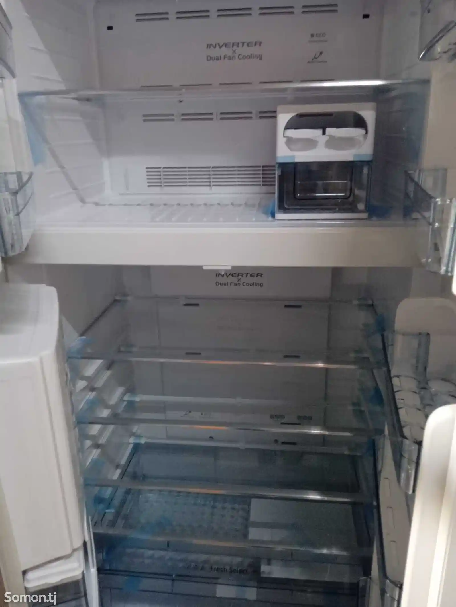 Холодильник Hitachi-3