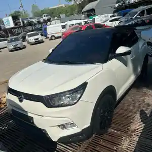 Ssang Yong Tivoli, 2016