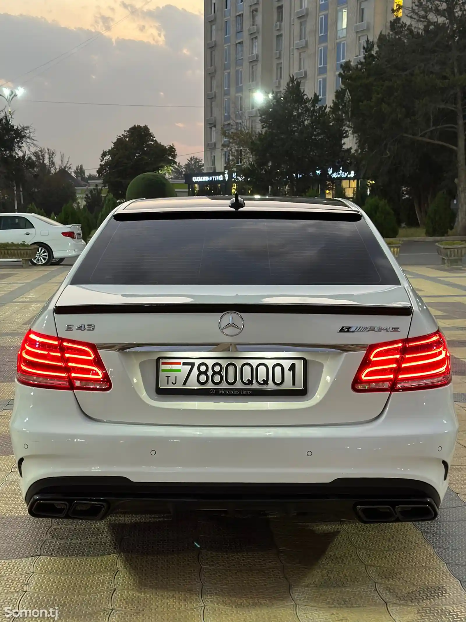 Mercedes-Benz E class, 2014-12