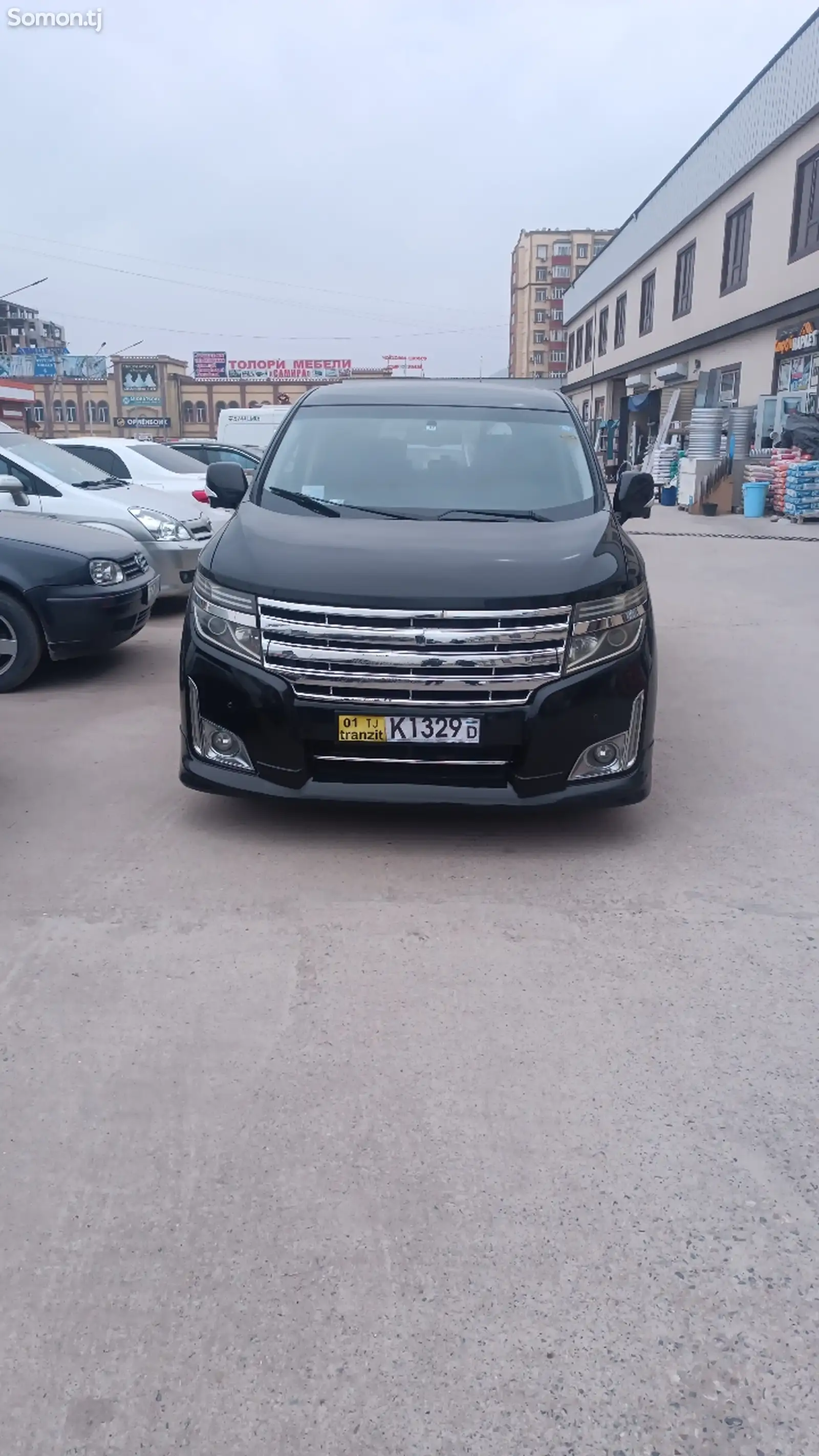 Nissan Elgrand, 2015-1