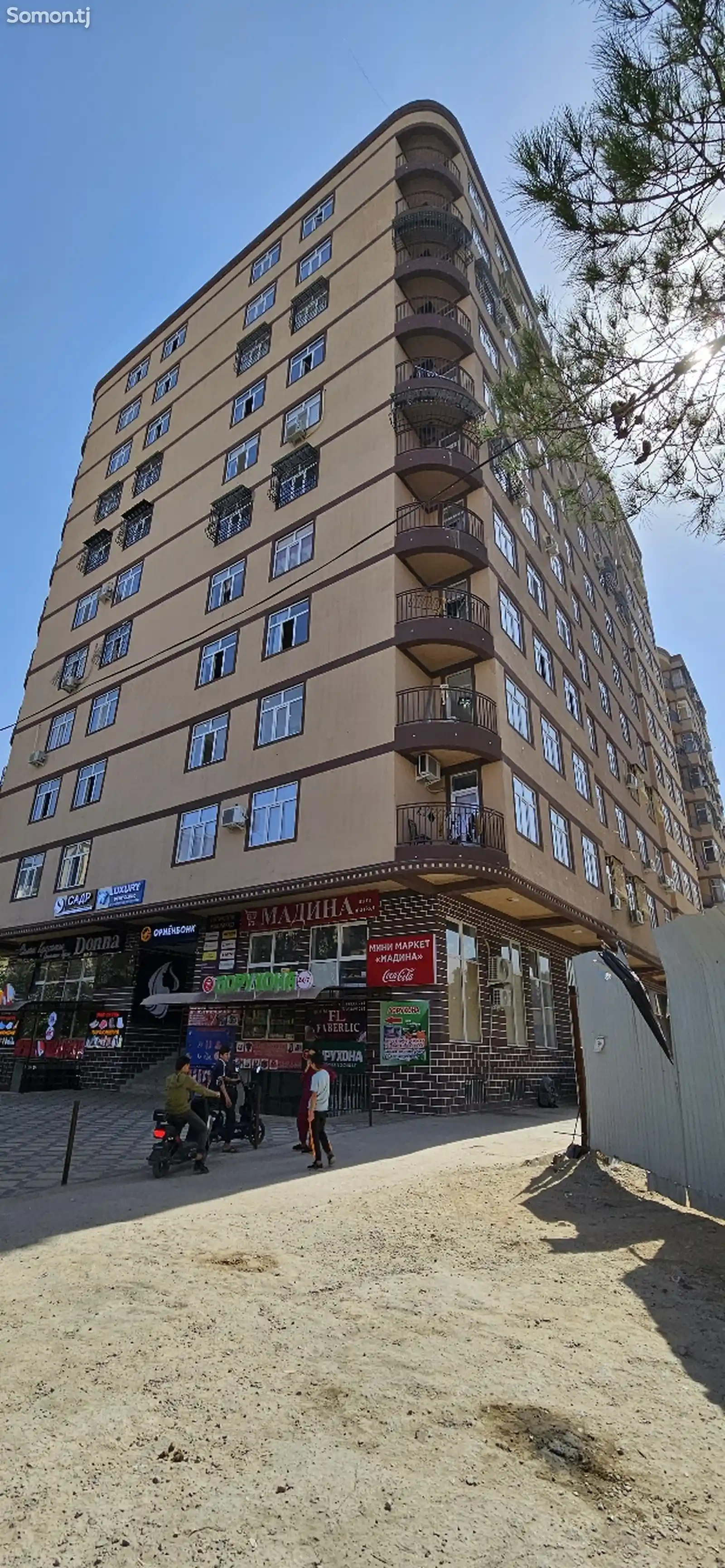 1-комн. квартира, 8 этаж, 54 м², бозори Сафина-1