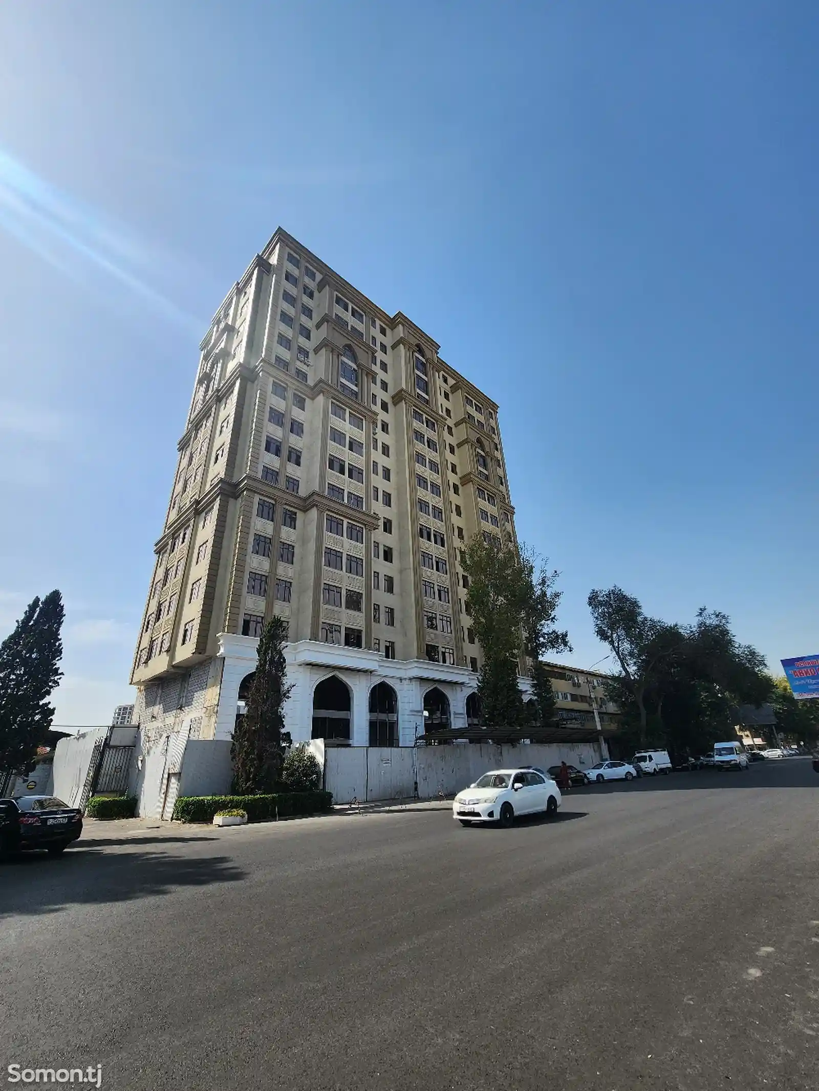 3-комн. квартира, 9 этаж, 102 м², Центр, ул. Камоли Худжанди-2